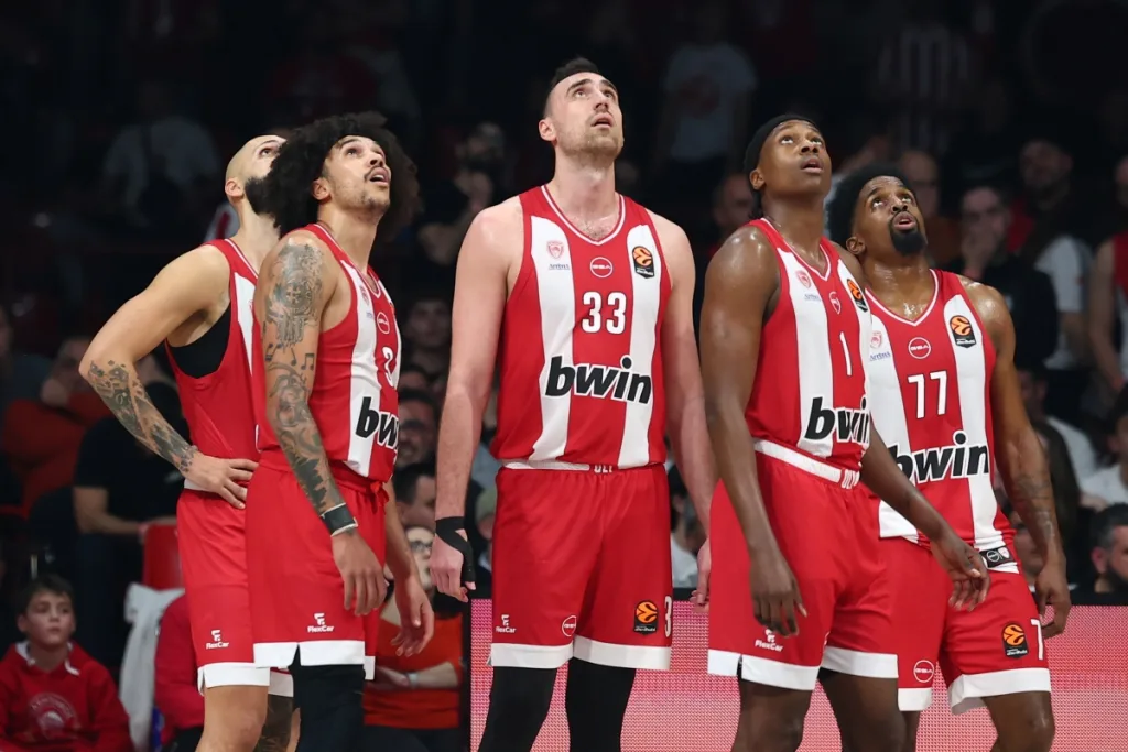 ΜακΚίσικ στους Betarades: «Σκέφτομαι απλά πόσο δύσκολο θα είναι για τον Μπαρτζώκα όταν…» (video)