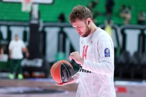 «Kαυτός» Βεζένκοφ πριν το ντέρμπι με τον Παναθηναϊκό (video)