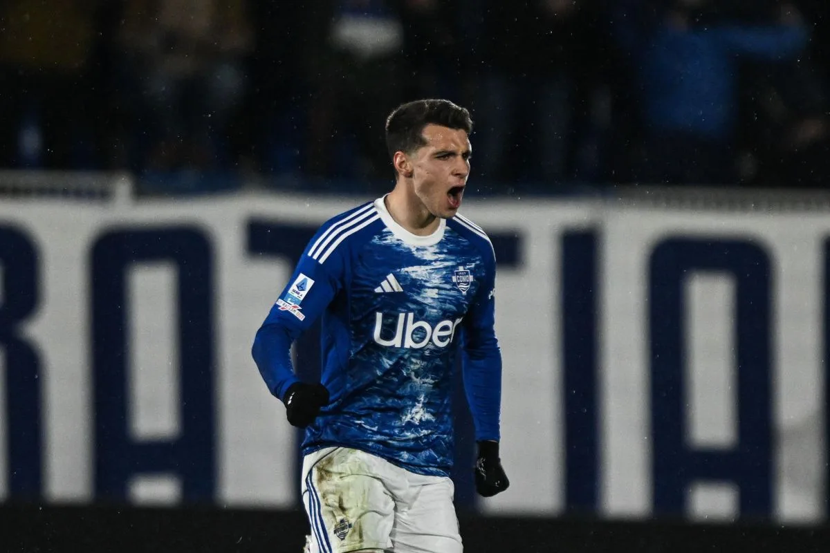 Τάσος Δουβίκας Κόμο