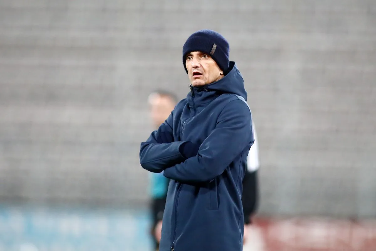 Ραζβάν Λουτσέσκου ΠΑΟΚ Βόλος