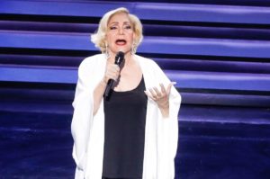 Όταν η Μαρινέλλα τραγούδησε «με τον Γκάλη, τον Γιαννάκη και τα άλλα παιδιά» (video)