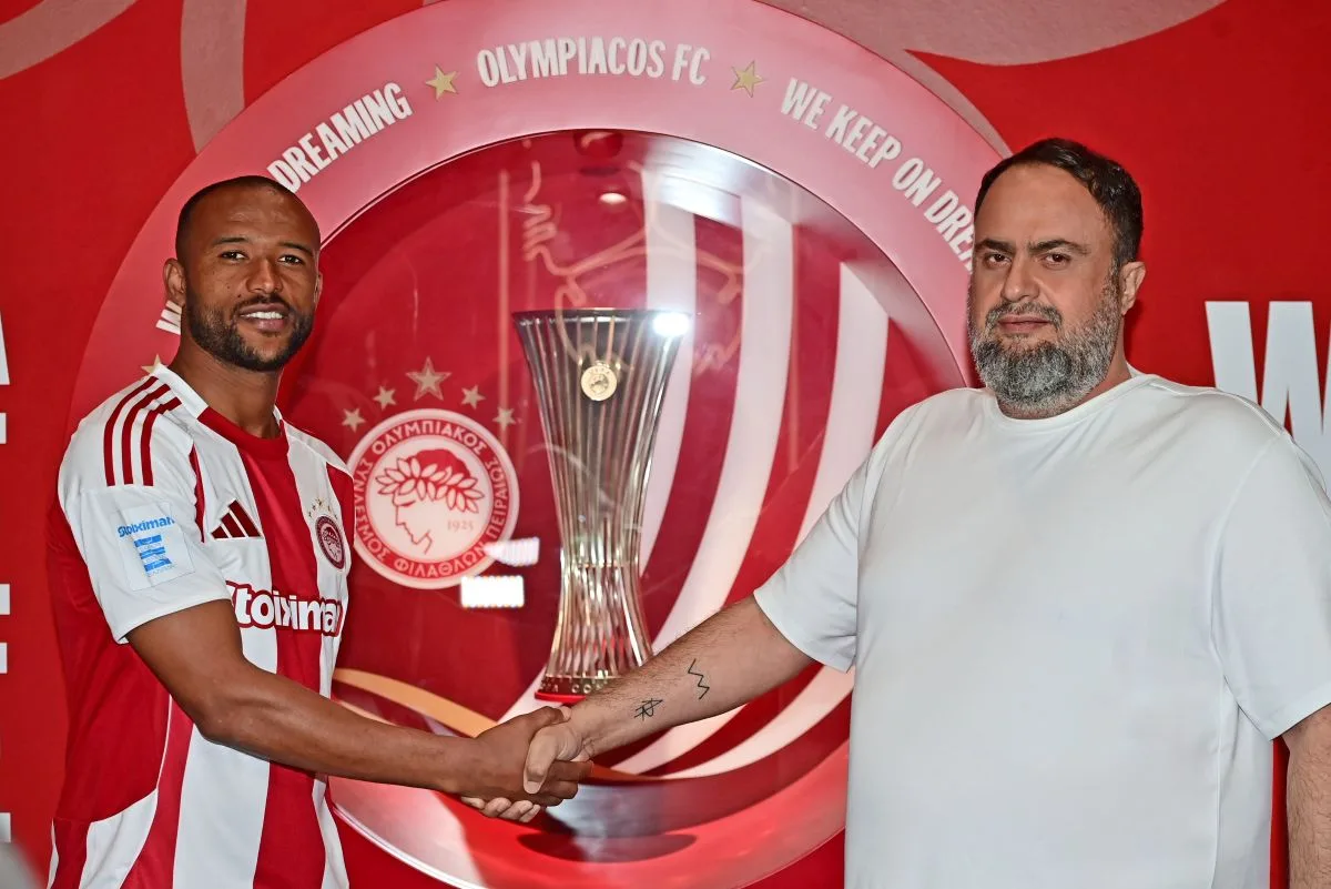 Αγιούμπ Ελ Κααμπί Βαγγέλης Μαρινάκης