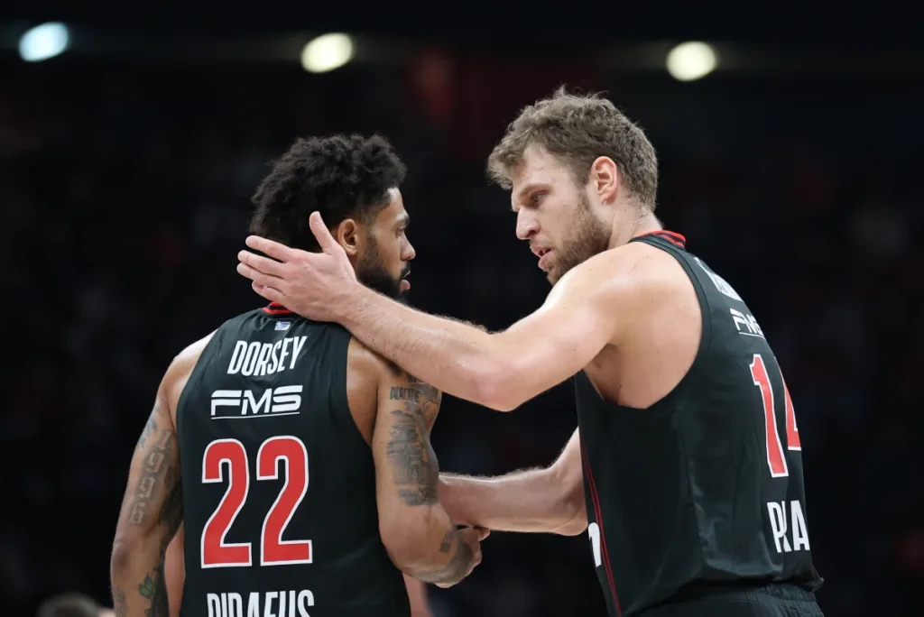 Η πορεία του Ολυμπιακού έχει διπλή εξήγηση: Βεζένκοφ & Ντόρσεϊ το πιο παραγωγικό δίδυμο της Euroleague