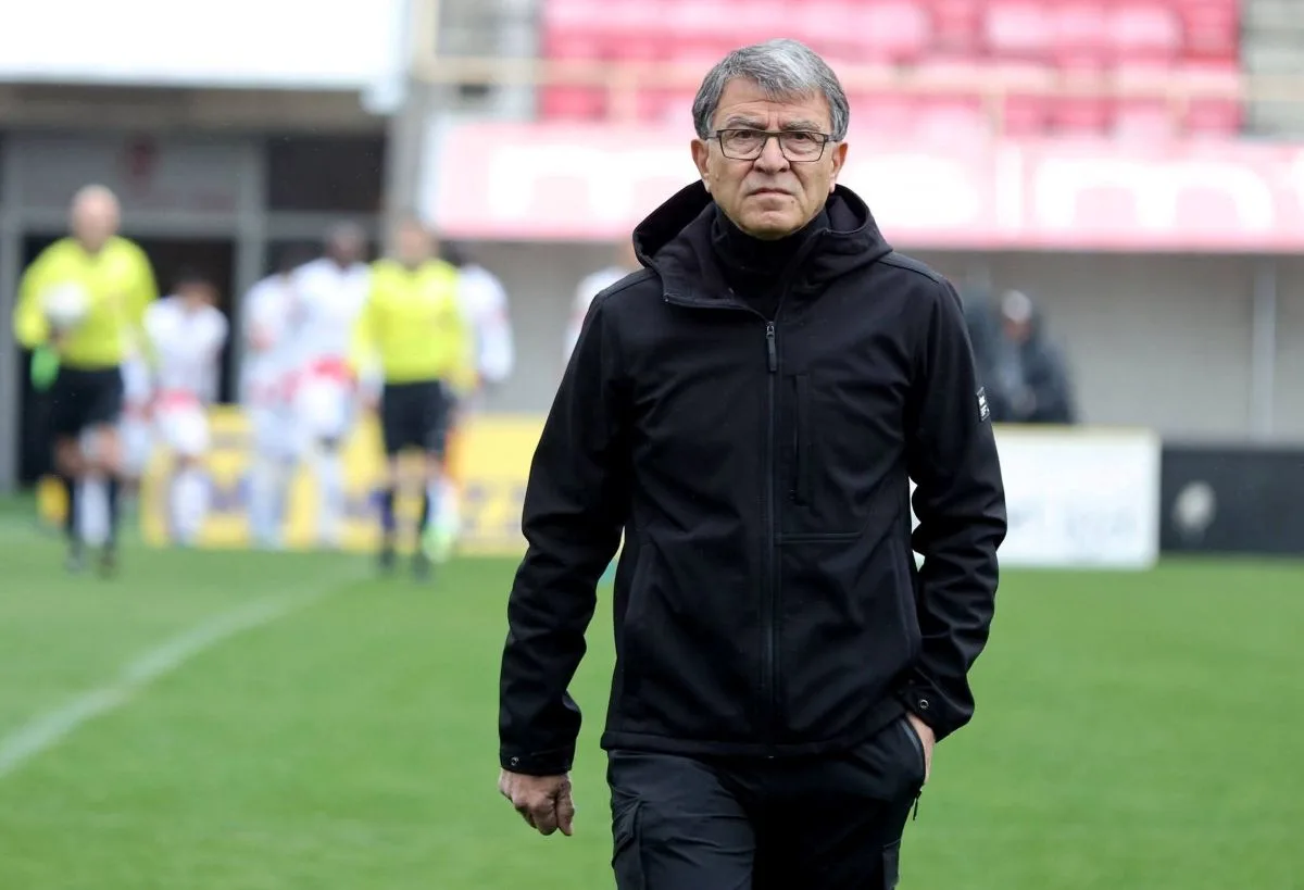 Τάκης Λεμονής