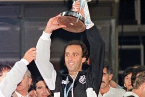 Ο Γρηγόρης Χαραλαμπίδης στο Ole: Ο τελικός του 1987, το φαβορί για το ΠΑΟΚ – ΟΦΗ & ο Χατζηπαναγής (video)