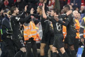 Οι Άγγλοι «βλέπουν» Παρί από την περασμένη σεζόν και «τρέμουν»! (video)