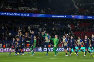 Η Παρί Σεν Ζερμέν έγινε η «εξαίρεση» των προημιτελικών, γιατί «προστάτεψε» την έδρα της! (video)